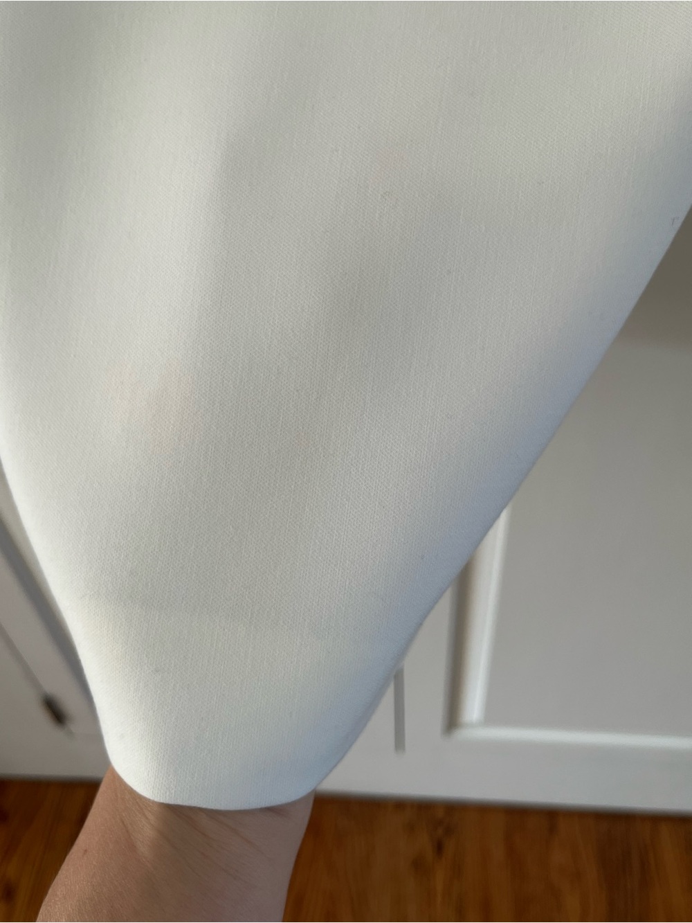 LIKELY Pearl Trim White Sheath Dress Sz 4 - Bridal Shower/Rehearsal/Formal - Picture 8 of 9